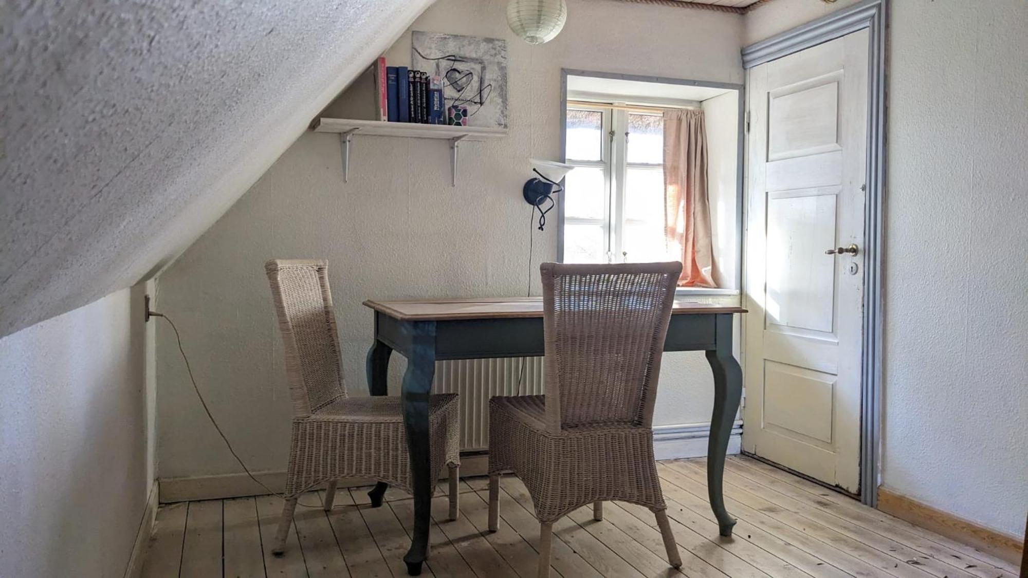Hostel Gemuetliches Reetdachhaus Mit Kaminofen Ribe Exteriér fotografie